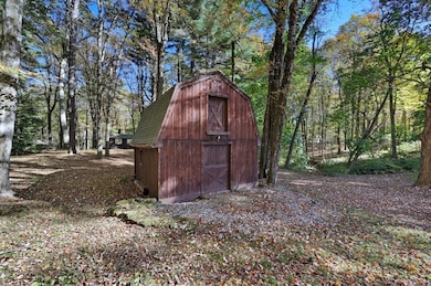 213 Kibbe Rd, East Longmeadow, MA 01028 - photo 4