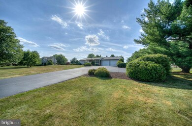 2281 E Buck Rd, Pennsburg, PA 18073 - photo 4