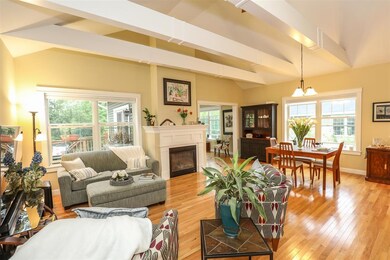 16 Honeycomb Way, Newmarket, NH 03857 - photo 2