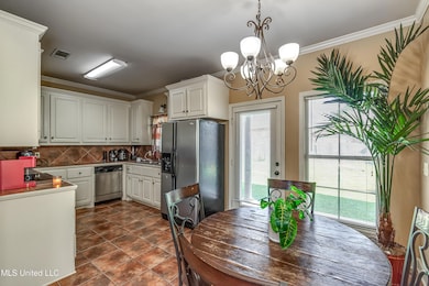 304 Silver Tree Lane-26