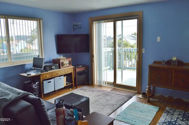 946 SW 12th St Newport 009 - Copy - Copy
