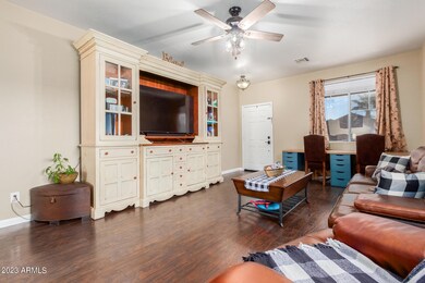 9812 E Knowles Ave, Mesa, AZ 85209 - photo 3