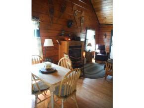 Beautiful North Woods Feel!