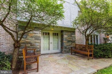 9617 Weathered Oak Ct, Bethesda, MD 20817 - photo 3