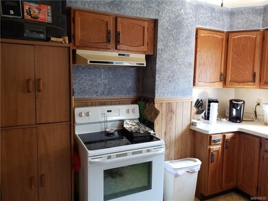 761 Revere Ave, North Tonawanda, NY 14120 - photo 5