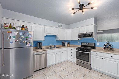 4351 E Villa Maria Dr, Phoenix, AZ 85032 - photo 7