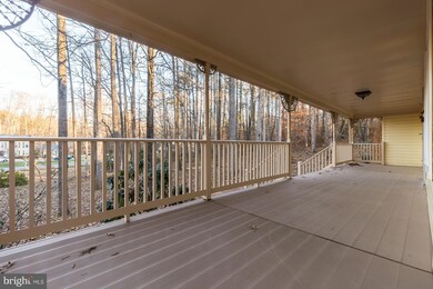 208 Woodfield Dr, Spotsylvania, VA 22553 - photo 3