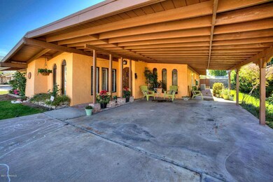 Facade & Carport view