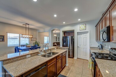 41526 Cherry St, San Tan Valley, AZ 85140 - photo 2