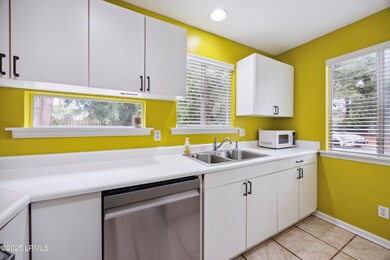 103 Battery Ln, Beaufort, SC 29902 - photo 5