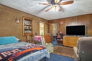 75 Beeson main floor family room photo 2