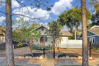 1106 Walton St, Houston, TX 77009 - photo 6