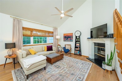 555 SE Laurel St unit 2, Waukee, IA 50263 - photo 5