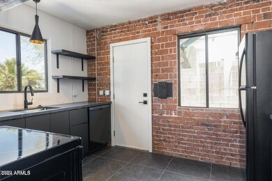 1525 E Brill St unit 1, Phoenix, AZ 85006 - photo 4
