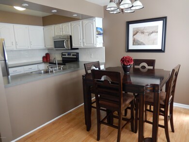 815 Apple Blossom Lane 001