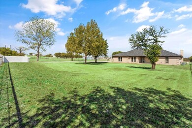 5763 White Settlement Rd, Weatherford, TX 76087 - photo 3