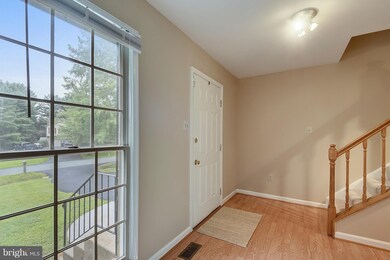 15516 Norman Dr, North Potomac, MD 20878 - photo 2
