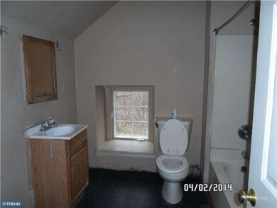 292 Egypt Rd, West Norriton, PA 19403 - photo 4