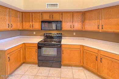 poinsettia kitchen