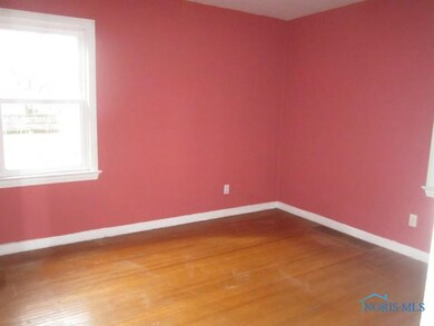 2169 Mansfield Rd, Toledo, OH 43613 - photo 7