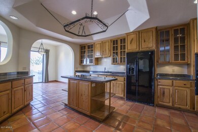 8712 E GREENVIEW DRDSC_0410