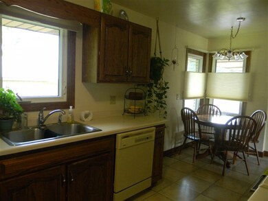 803 1st St, Duluth, MN 55810 - photo 5