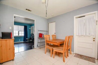 10323 Rambling Trail, Houston, TX 77089 - photo 7