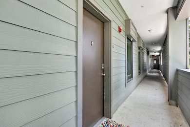 304 E 30th St unit 3, Austin, TX 78705 - photo 6