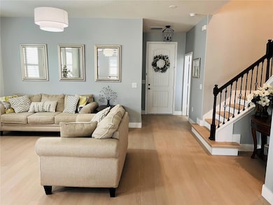 14037 Pecan Orchard Dr, Winter Garden, FL 34787 - photo 2