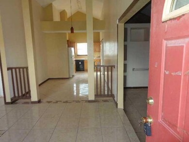 312 Barrel Cactus Dr, Horizon City, TX 79928 - photo 3