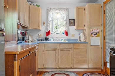 1418 Old Homestead Hwy, Winchester, NH 03470 - photo 6