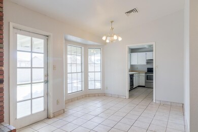 943 East Hackamore Street (6).jpg-SMALL