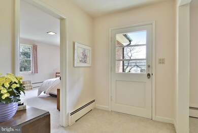 8308 Twin Forks Ln, Chevy Chase, MD 20815 - photo 3