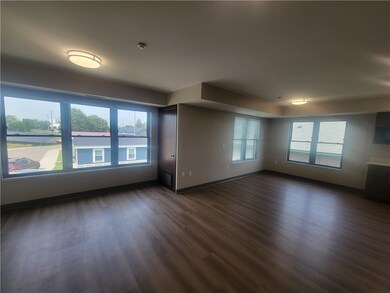 199 Hope Village Way unit 201, Chippewa Falls, WI 54729 - photo 4