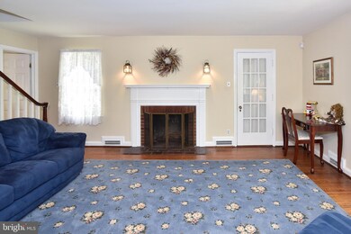 442 Elm Ave, Haddonfield, NJ 08033 - photo 2