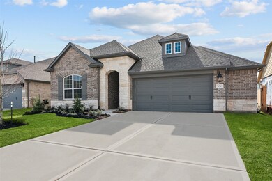 THE HILLHAVEN / ELEVATION B / MOVE-IN READY NOW