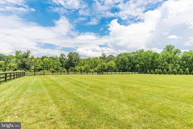 35664 Sweet Branch Ct, Purcellville, VA 20132 - photo 5