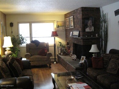 Living Room b