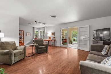 13-web-or-mls-8Q0A8334