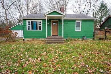 7310 Hickory Dr, Hamburg, NY 14075 - photo 3