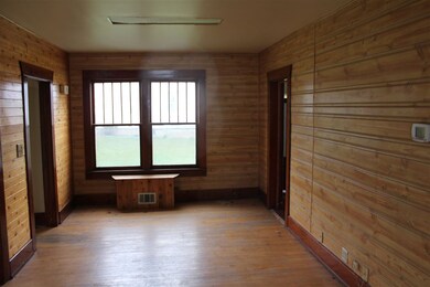 103 S Broadway St, Tekoa, WA 99033 - photo 3