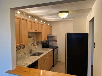 600 Governors Dr unit 17, Winthrop, MA 02152 - photo 5