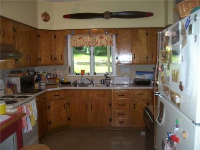 50 Townsend Ave, Boothbay Harbor, ME 04538 - photo 2