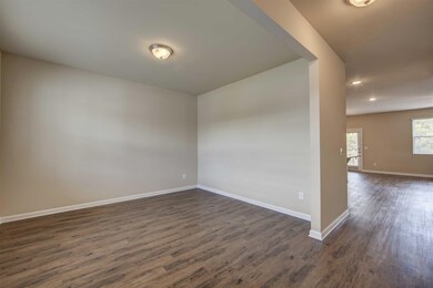 748 Prominence Rd, Columbia, TN 38401 - photo 2