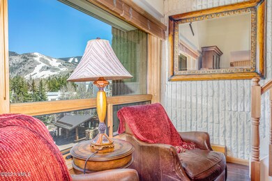 521 E Lionshead Cir unit 504, Vail, CO 81657 - photo 6