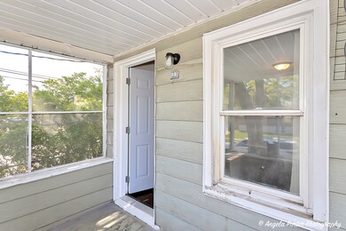 812 Indiana Ave, Waukegan, IL 60085 - photo 4