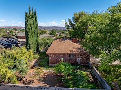 5-web-or-mls-1666 Cinnamon Circle (5)