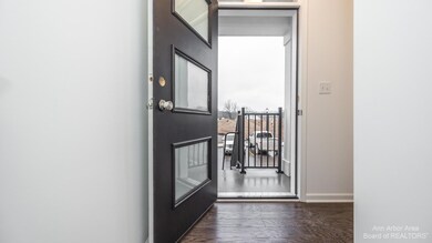 2751 Bristol Ridge Dr unit 19, Ann Arbor, MI 48105 - photo 4