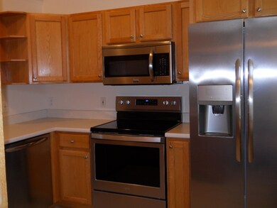 6 - Kitchen