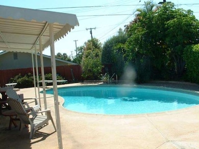 8451 Country Club Dr, Buena Park, CA 90621 - photo 3